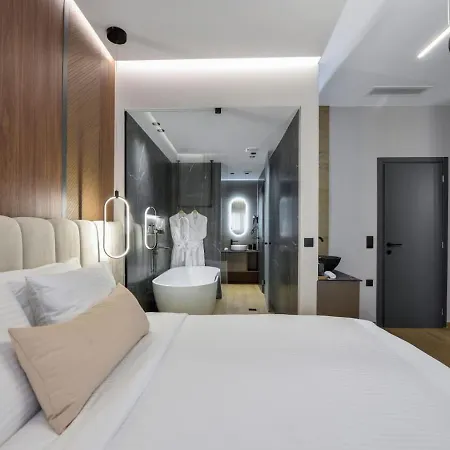 Aristotelian Virtues - Evlaveia *